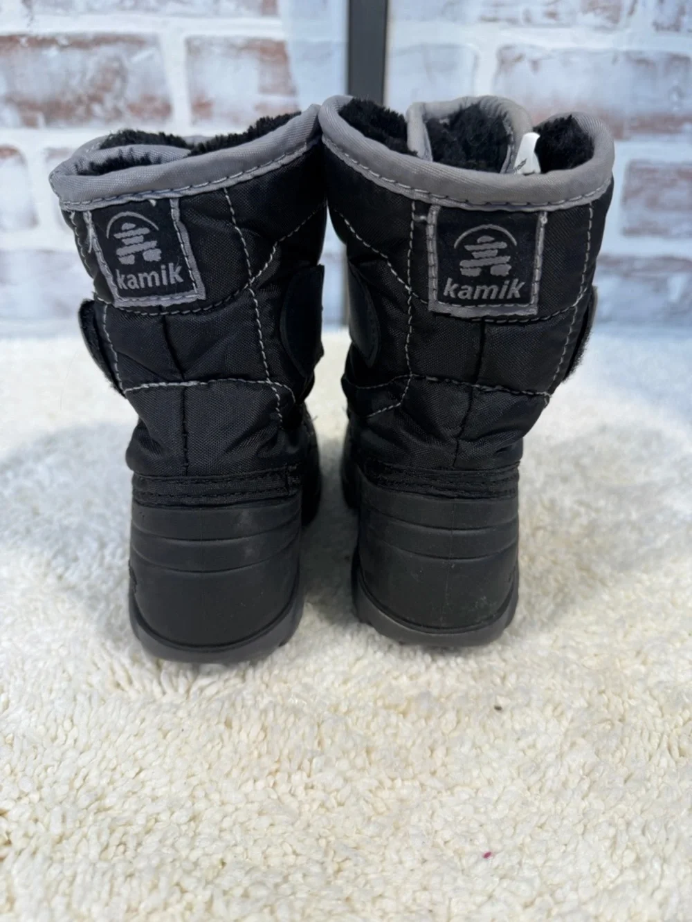 Kamik Kids Black and Gray Snow Boots infant size 6